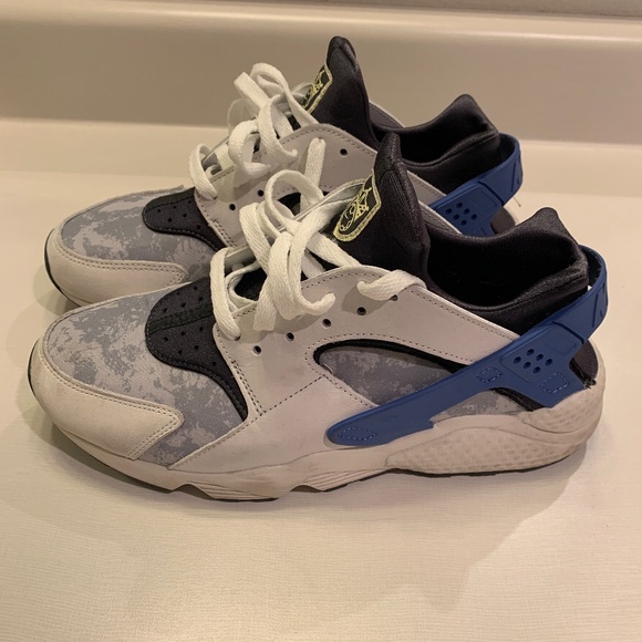 Nike Mens Air Hurache - Picture 1 of 5